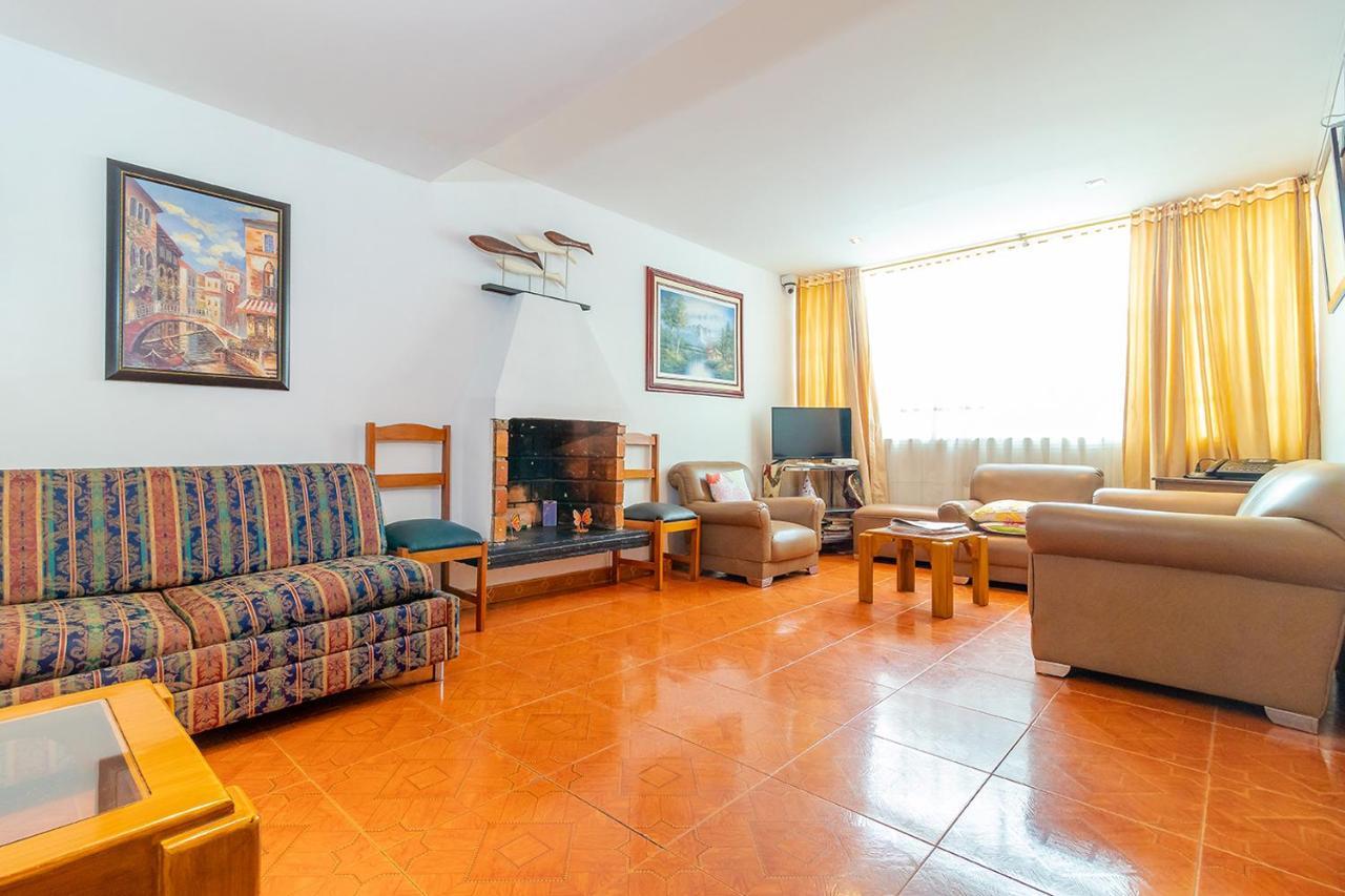 Bed and Breakfast Ayenda 1080 Bogota Alpes Castellana Экстерьер фото